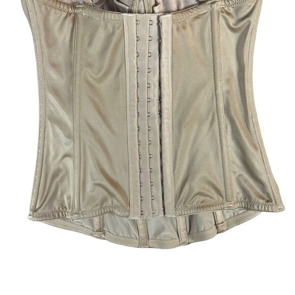 Vintage Fredrick’s of Hollywood Nude Exxtreme Corset - Picture 6 of 9